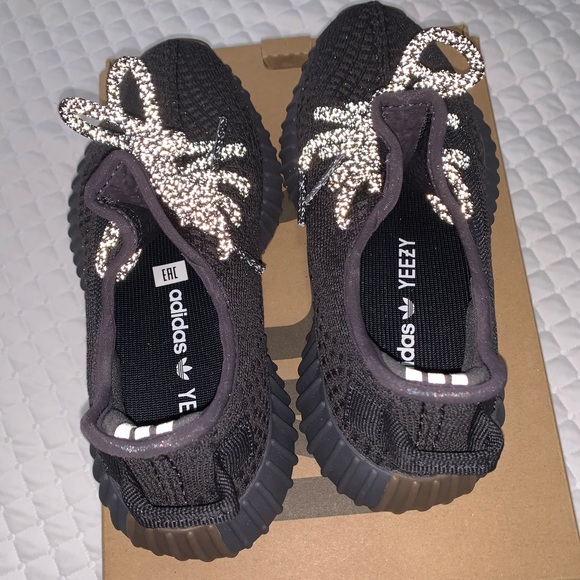 Yeezy cinder 350 V2 - Picture 3 of 7